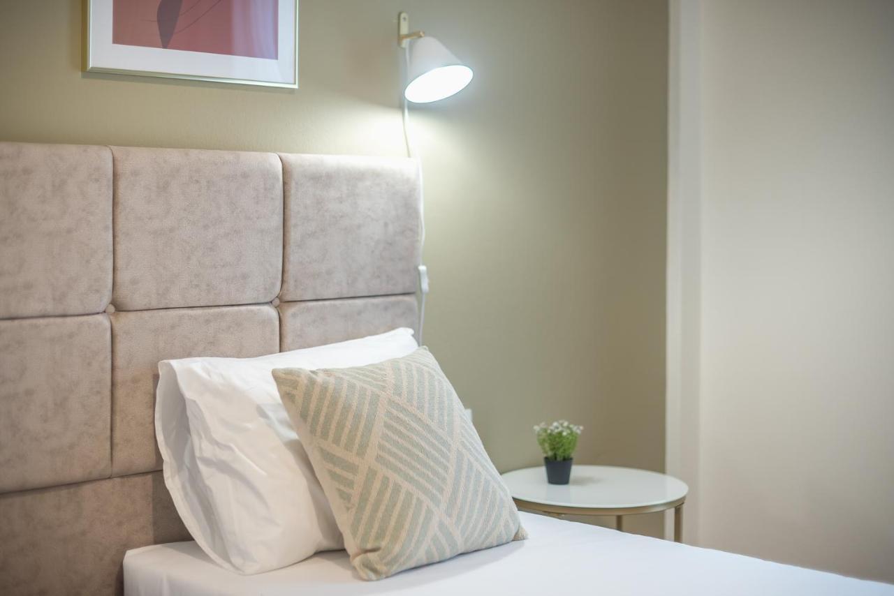 Appartamento The "Warm" Atene Esterno foto